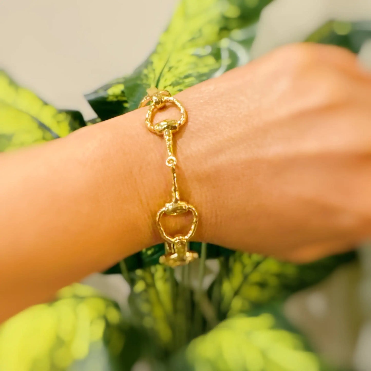Pulsera Ecuestre Enlazada - Elegancia Moderna