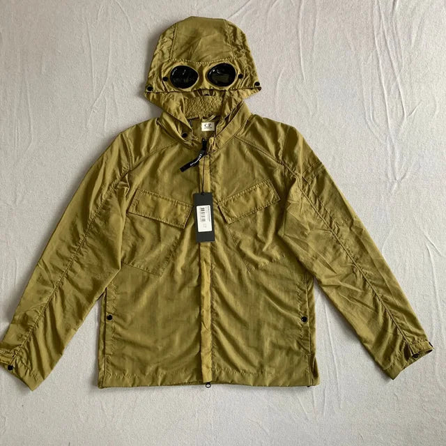 Veste à capuche coupe-vent