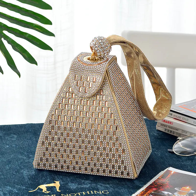 Triangle Diamond Handbag for Elegant Evenings