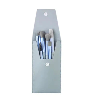 Ensemble de pinceaux de maquillage essentiels pour une application parfaite