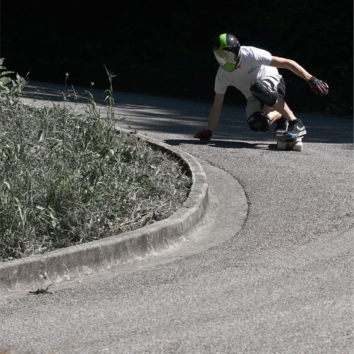 TSG Sk8 DHP Knee Pads - Premium Protection for Skateboarding