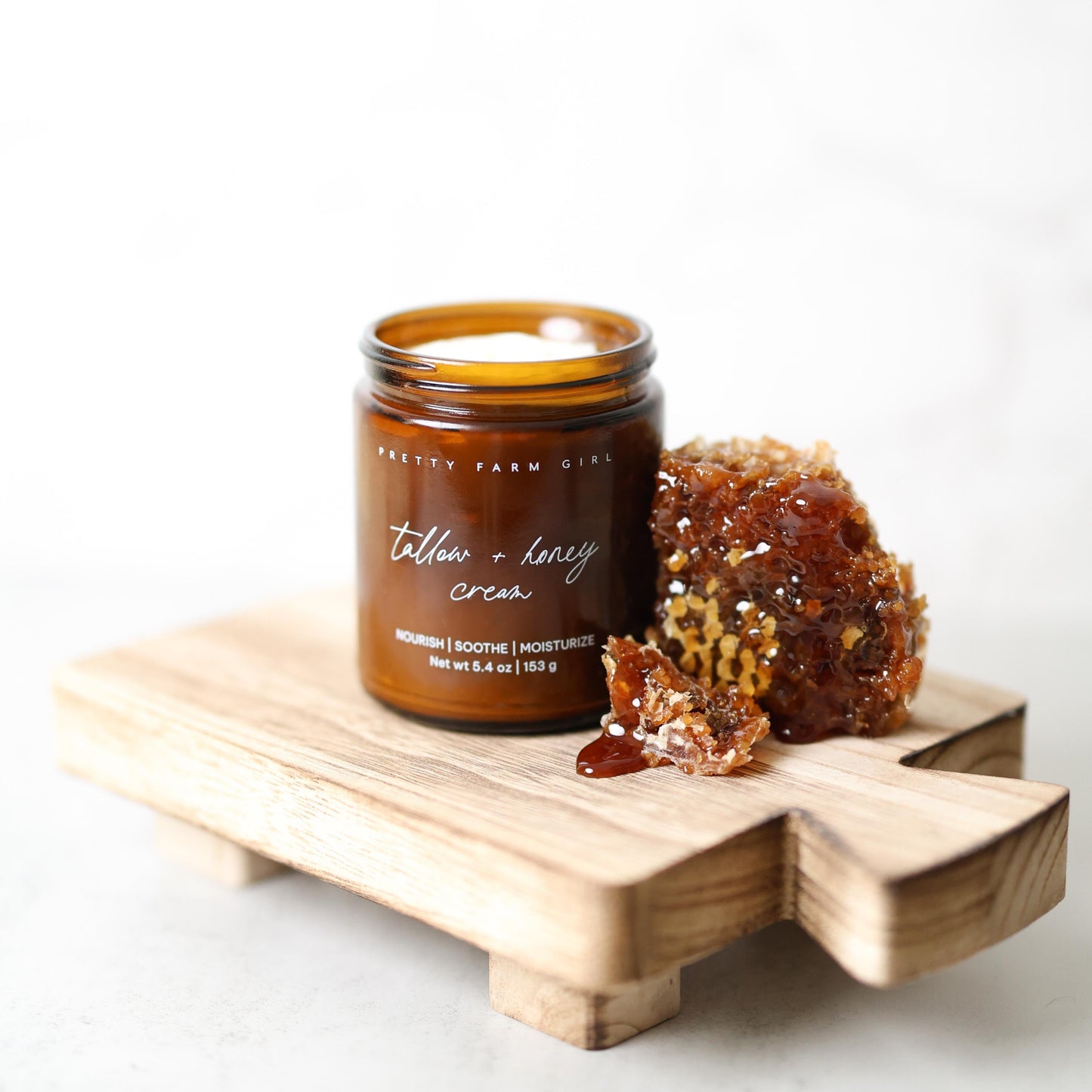 Crema suave de sebo y miel para pieles delicadas