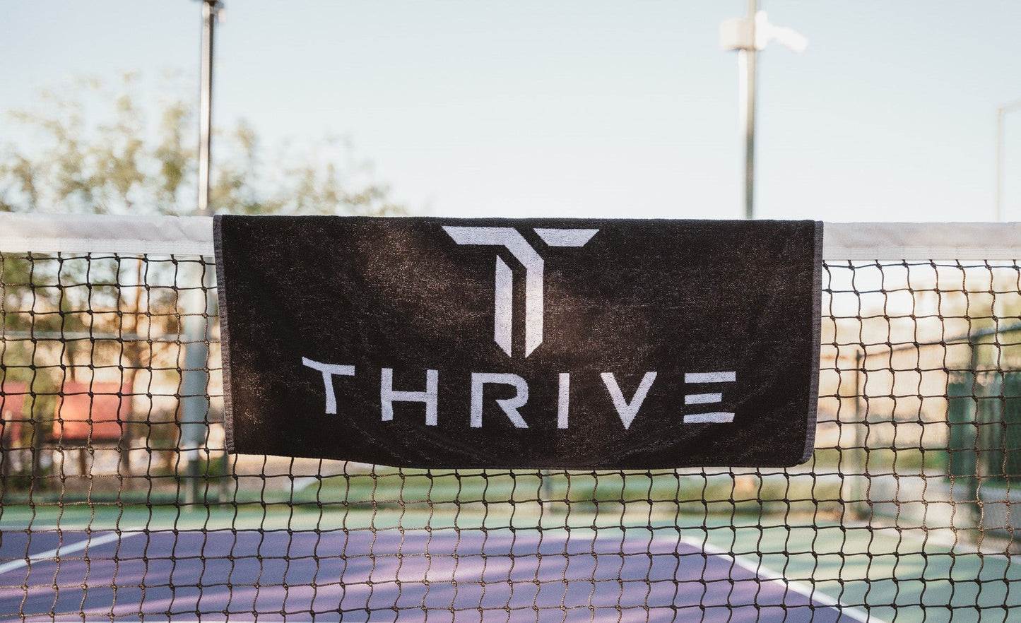 Thrive Performance Towel - Ultimate Comfort & Style - Korvel