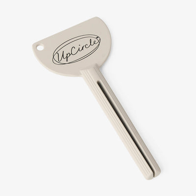 Tube Squeezer Key for Efficient Use