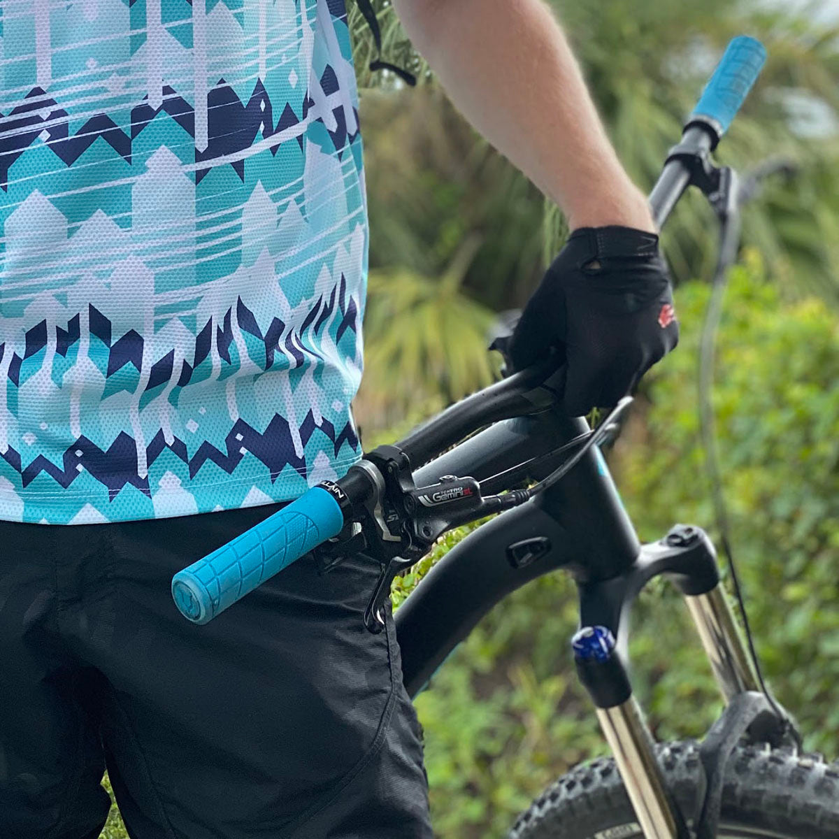 Villain - Arrest 1st Offense - MTB Grips - Korvel