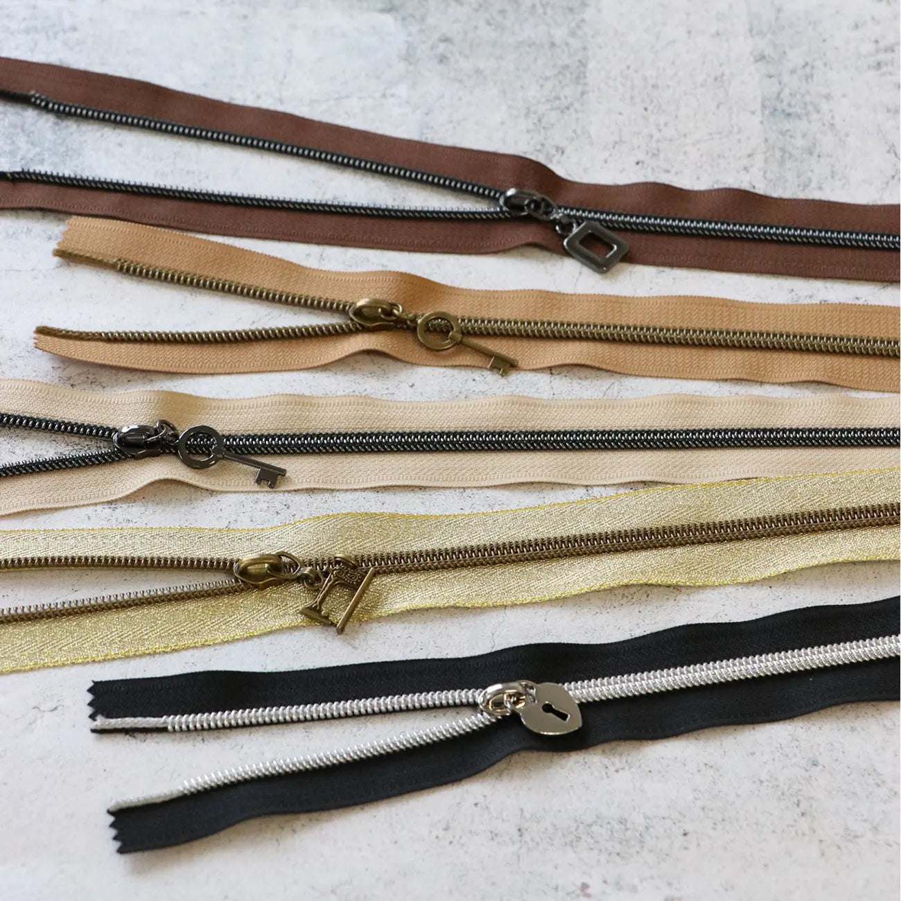 Conjunto de Cremalleras Vintage Moderno - 5 Colores