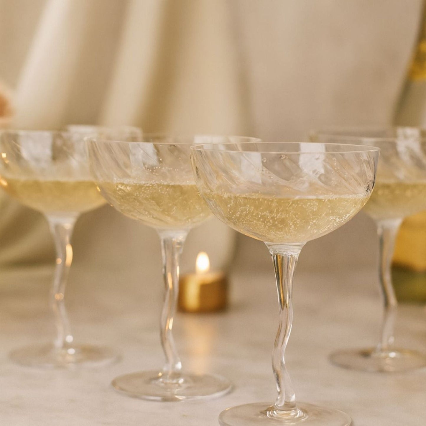 Vivre Elegance Coupe Glass Set - Timeless Crystal Design