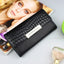 Billetera de Cuero Genuino para Mujeres: Diseño de Piel de Serpiente de Lujo en Negro