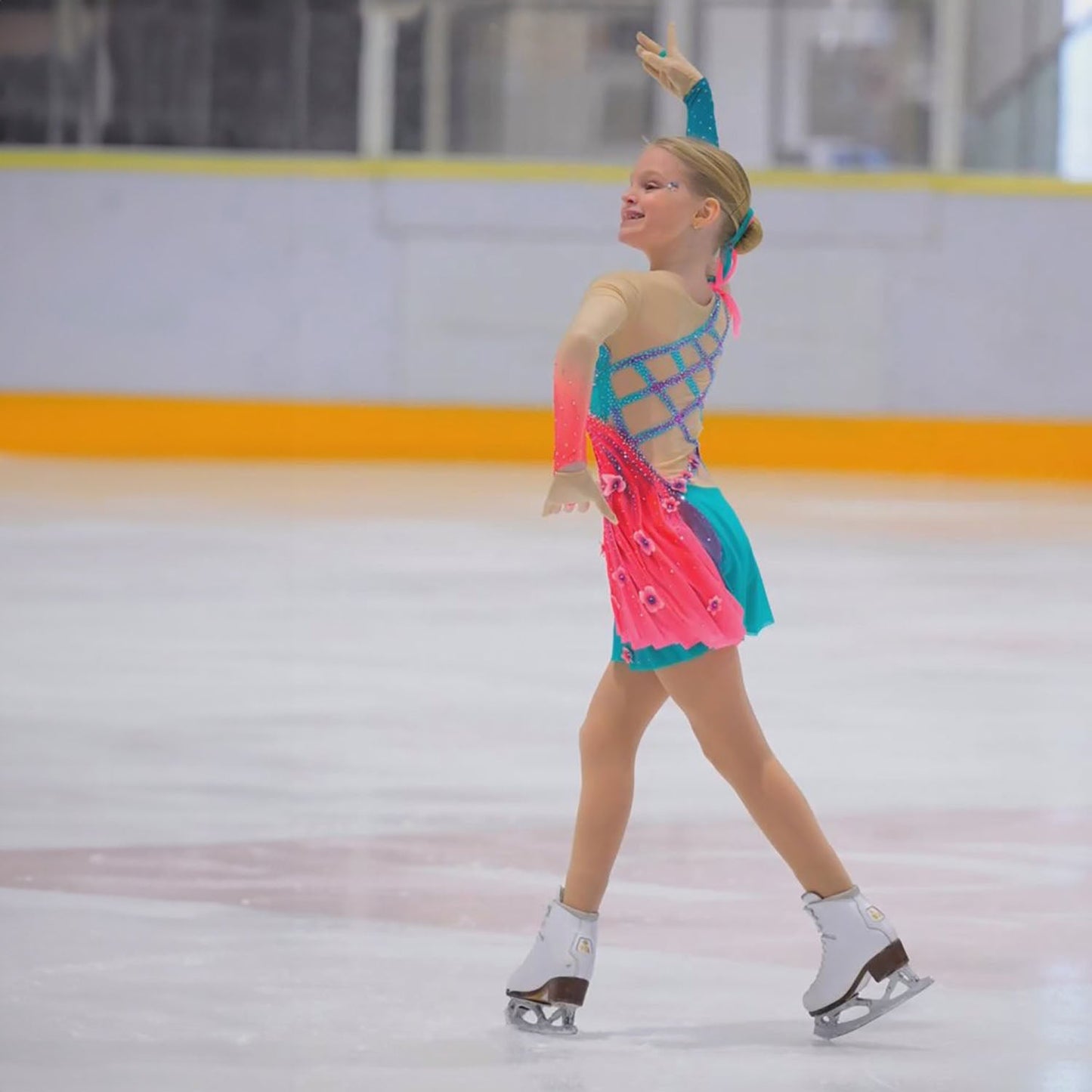 WIFA Champion Light Kids Figure Ice Skates - Black