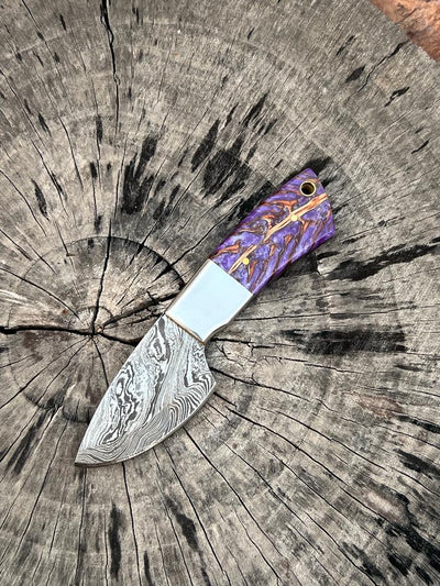 Premium Custom Damascus Steel Skinning Knife with Epoxy Pine Cone Handle - Korvel