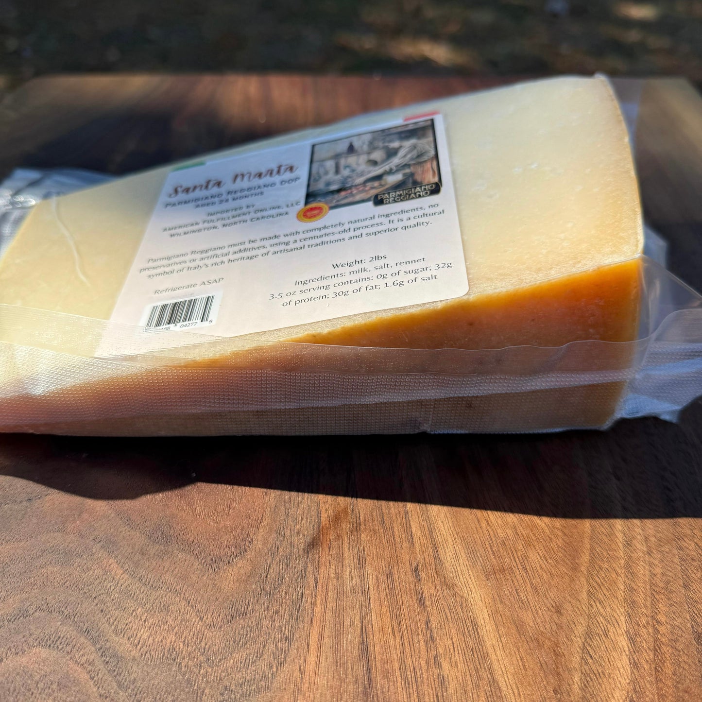 Parmigiano Reggiano | Corte de 2lb | Aged Over 30 Months
