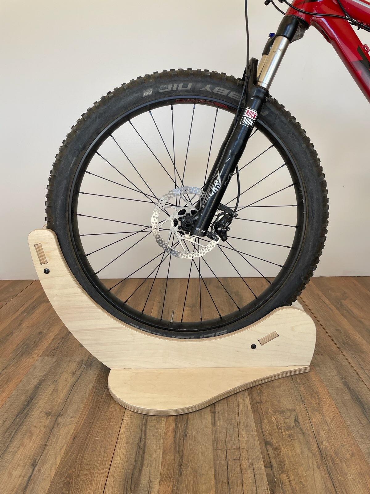 El soporte para bicicletas Wheelie - Solución de almacenamiento premium