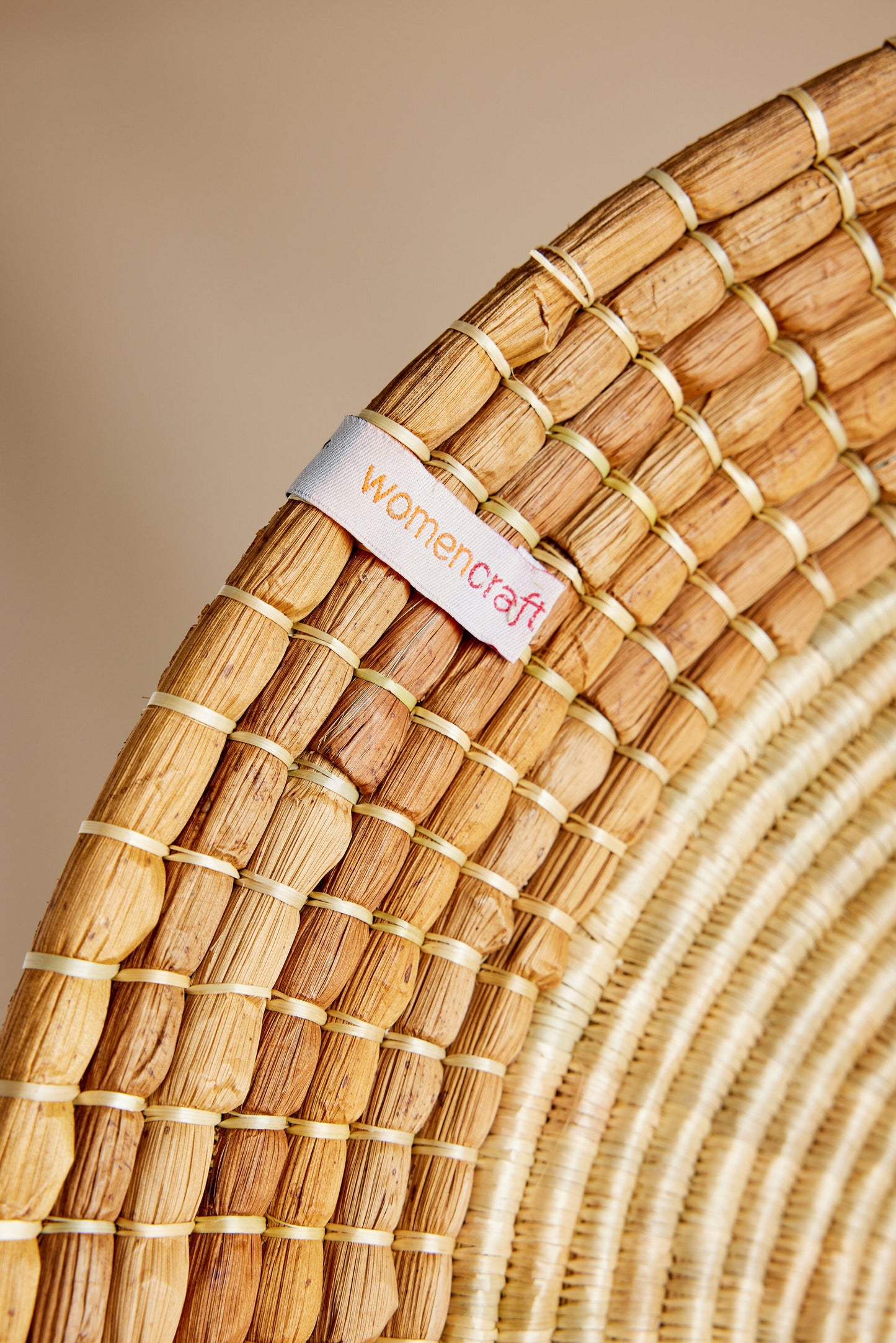 Panier en Écorce de Banane Konokono