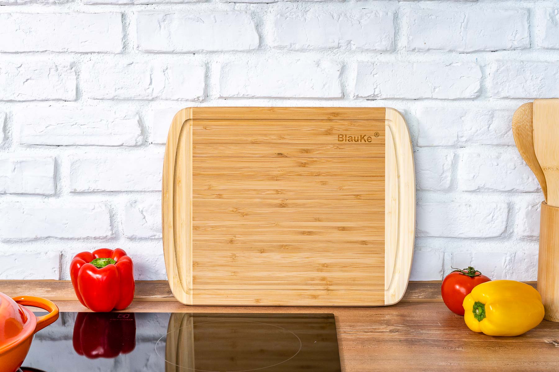 Large Bamboo Cutting Board – 14"x11" Double-Sided with Deep Juice Groove - Korvel
