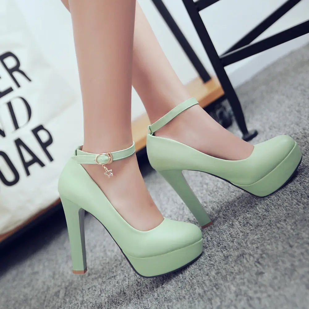 Chaussures de club élégantes à talons hauts et imperméables pour femmes