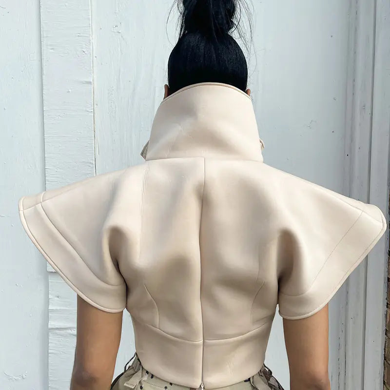 Haut à couches d'air pour femmes automne 2023 avec manches design