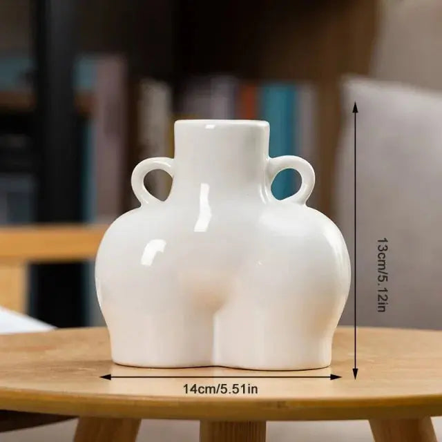 Vases en céramique corps humain - Décor unique pour la maison