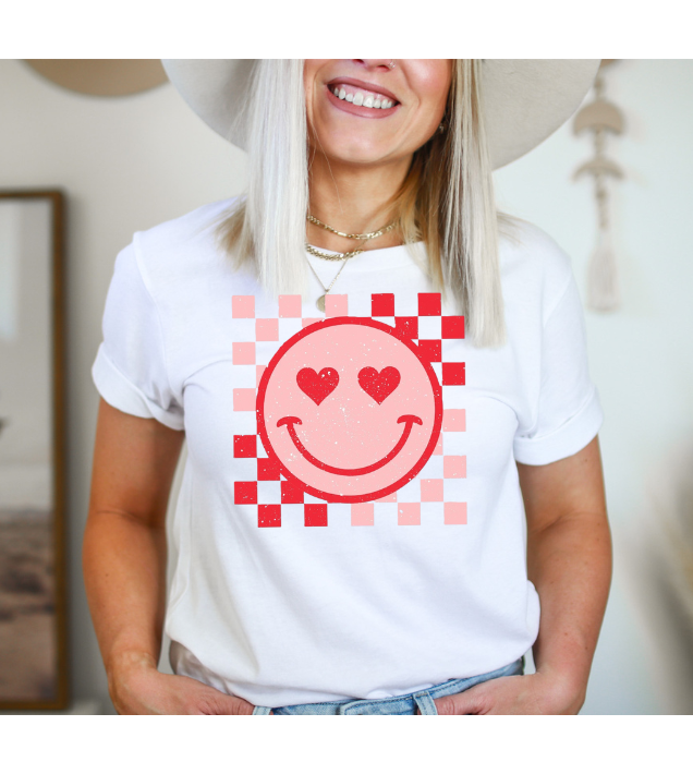 Adorable Heart Eyes Graphic T-Shirt - Korvel