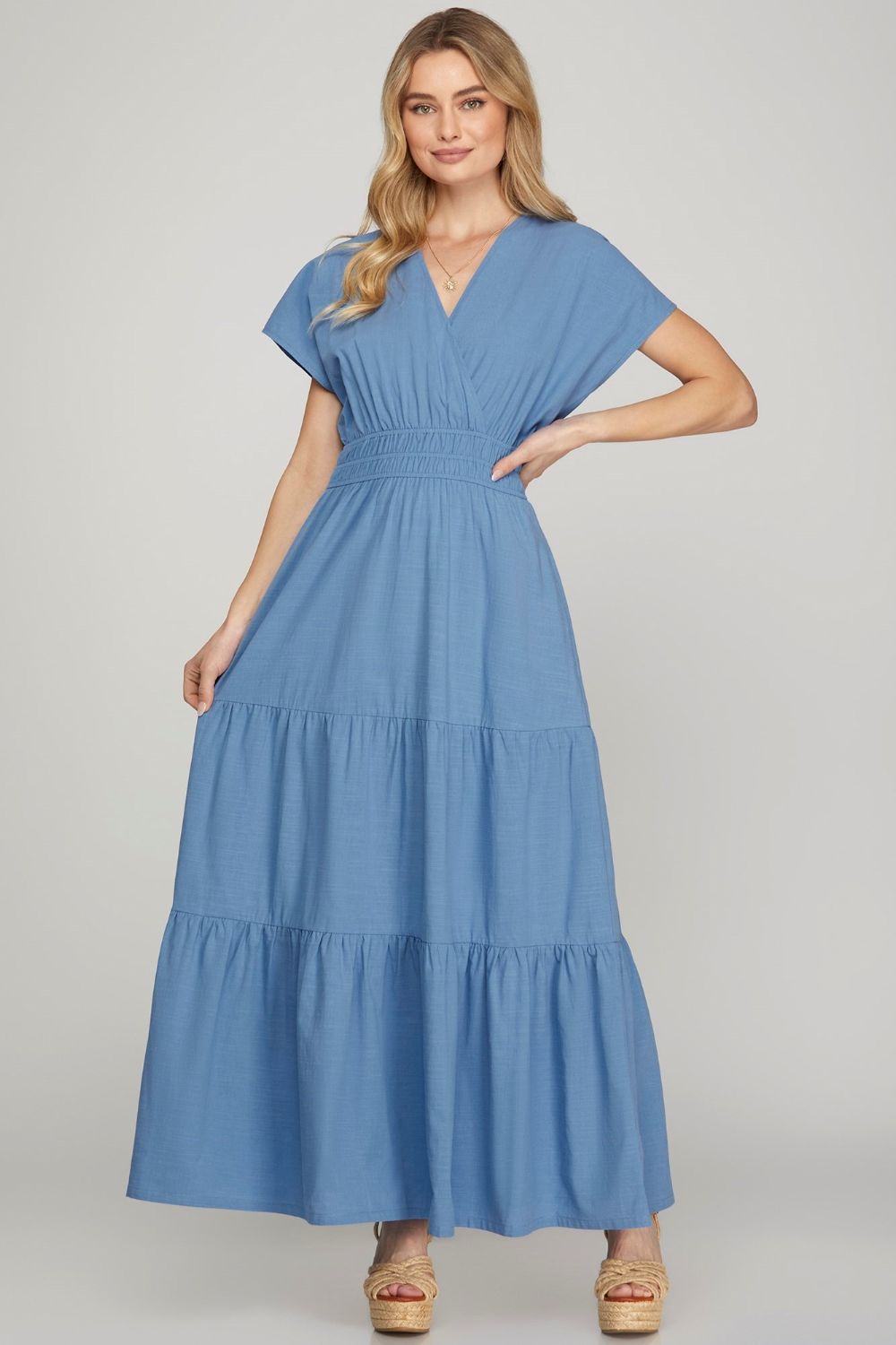 Vestido Maxi Elegante con Escote Cruzado y Bolsillos para Mujeres