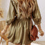Elegante vestido mini verde con diseño smock atemporal