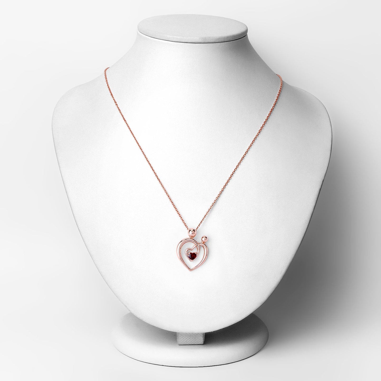 Pendentif en grenat véritable de 0,32 carat en argent sterling .925