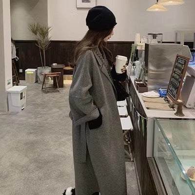 Manteau en Laine Élégant pour Femmes avec Doublure en Duvet - Vêtement d'Extérieur Long