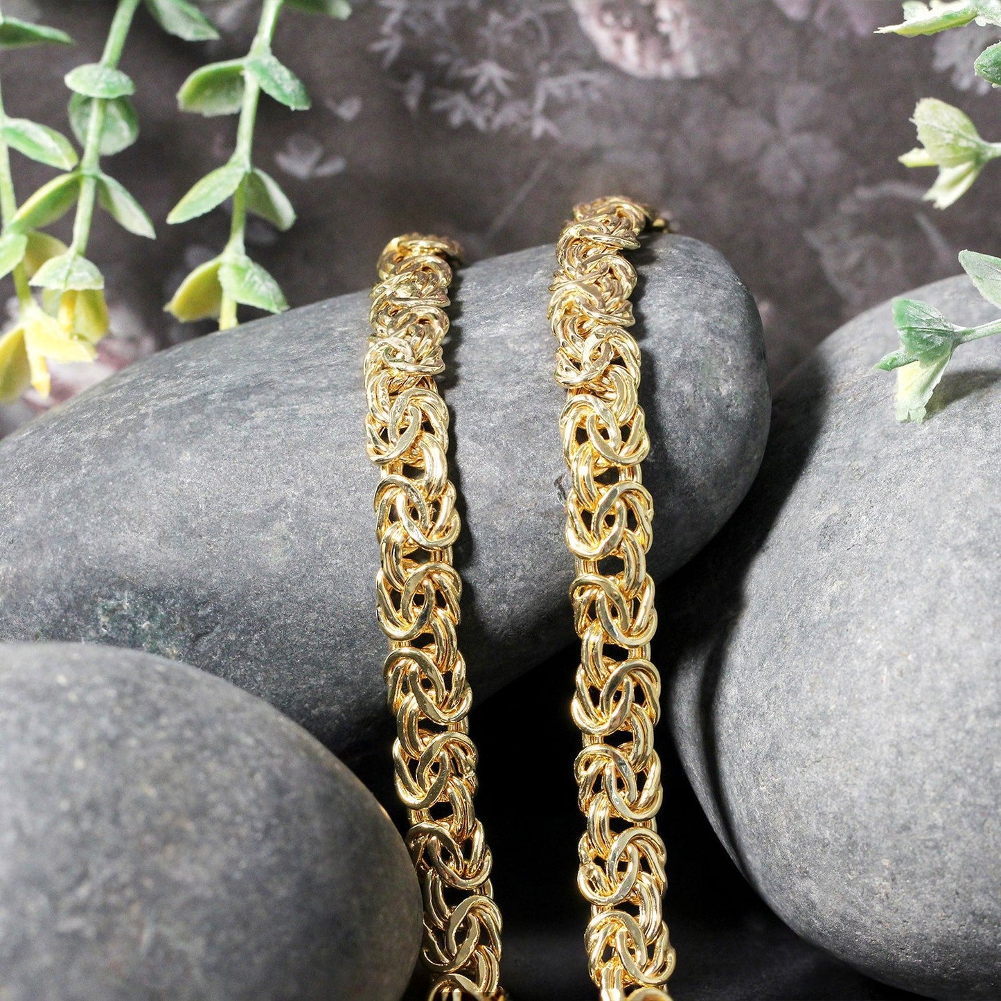 Collier en Chaîne Motif Byzantin en Or Jaune 14k