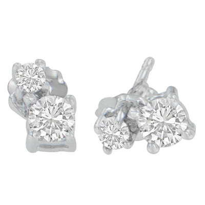 Pendientes de diamante cortados en redondo de oro blanco de 14 quilates