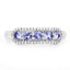 Anillo de 0.61 quilates de tanzanita genuina y diamantes blancos en oro blanco de 14K