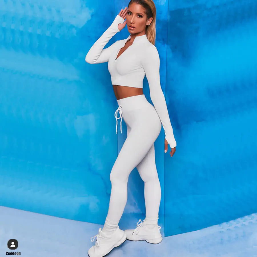 Seamless Yoga Set for Ultimate Comfort and Style
