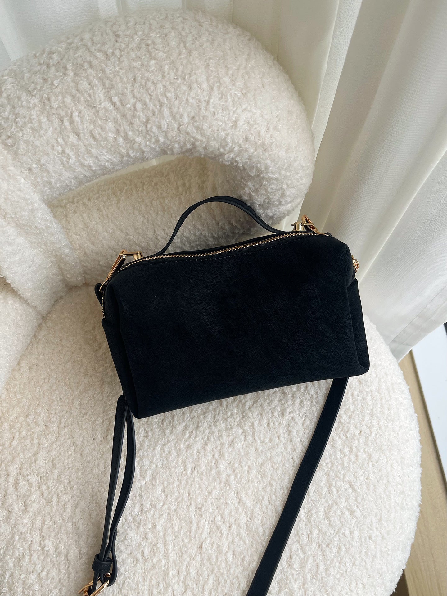 Retro Small Square Crossbody Bag