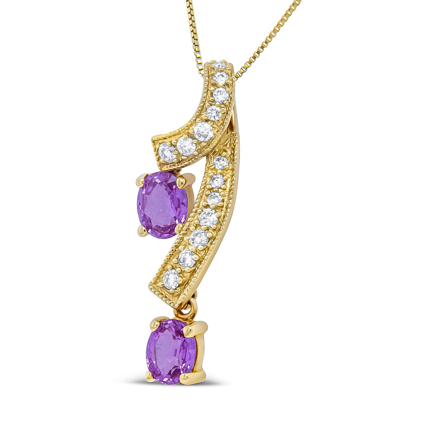Collar con Colgante de Zafiro Rosa y Diamante en Oro Amarillo de 14K