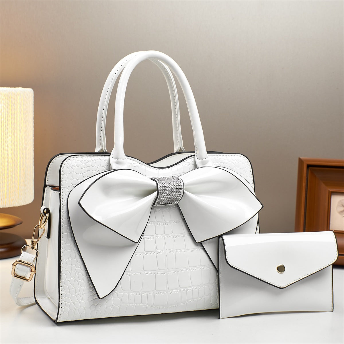 Sac seau à nœud en imprimé crocodile - Cuir verni brillant