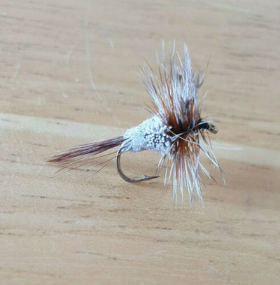 Adam's Irresistible Dry Fly