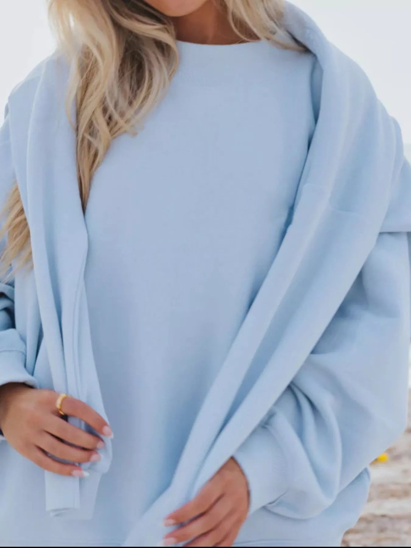 Conjunto de Sudadera de Cuello Redondo y Pantalones Cortos de Corte Suelto