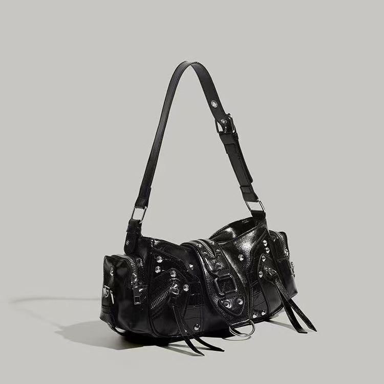 Edgy Y2K Single-Shoulder Commuter Crossbody Bag
