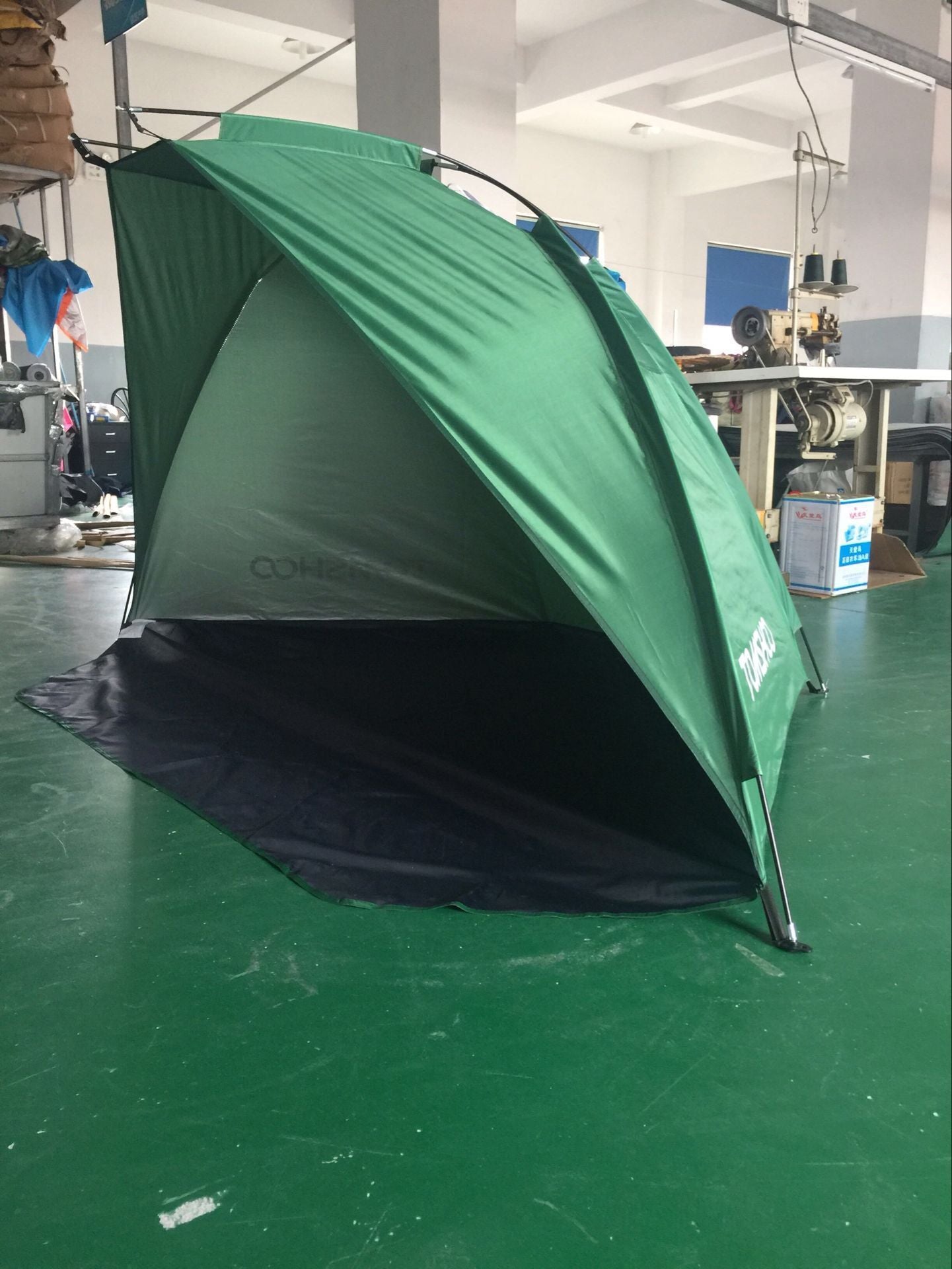 Tente de camping pop-up premium facile avec pare-soleil