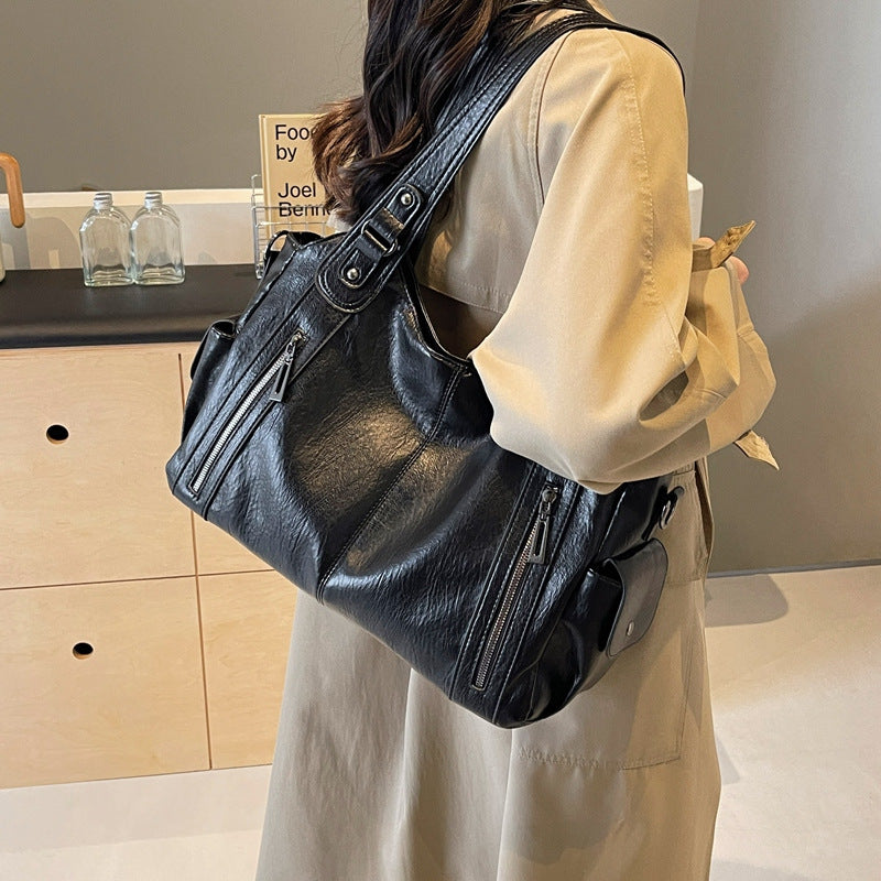 Commuter's Premium Shoulder Messenger Bag
