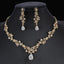 Conjunto de Joyería de Zirconio Dorado Elegante - Collar y Pendientes de Novia