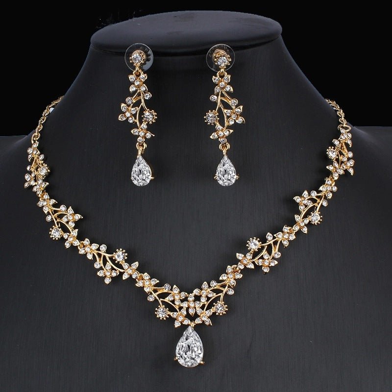 Conjunto de Joyería de Zirconio Dorado Elegante - Collar y Pendientes de Novia
