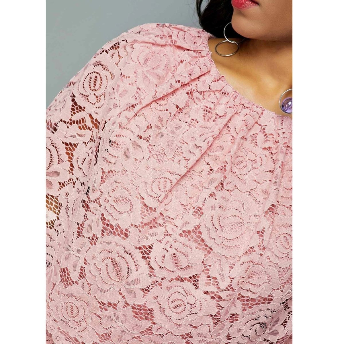 Elegante vestido maxi de encaje africano para mujeres - Opciones de tallas grandes disponibles