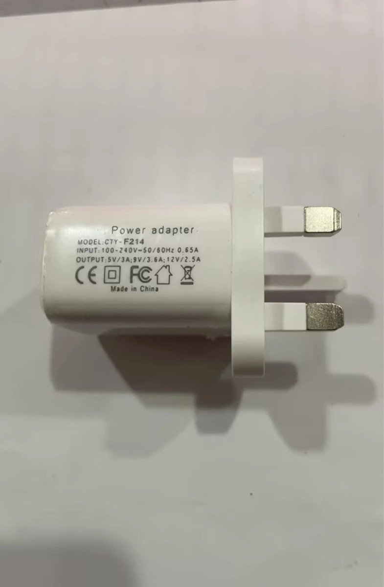Lampe LED intelligente en forme de G avec haut-parleur Bluetooth et chargeur sans fil