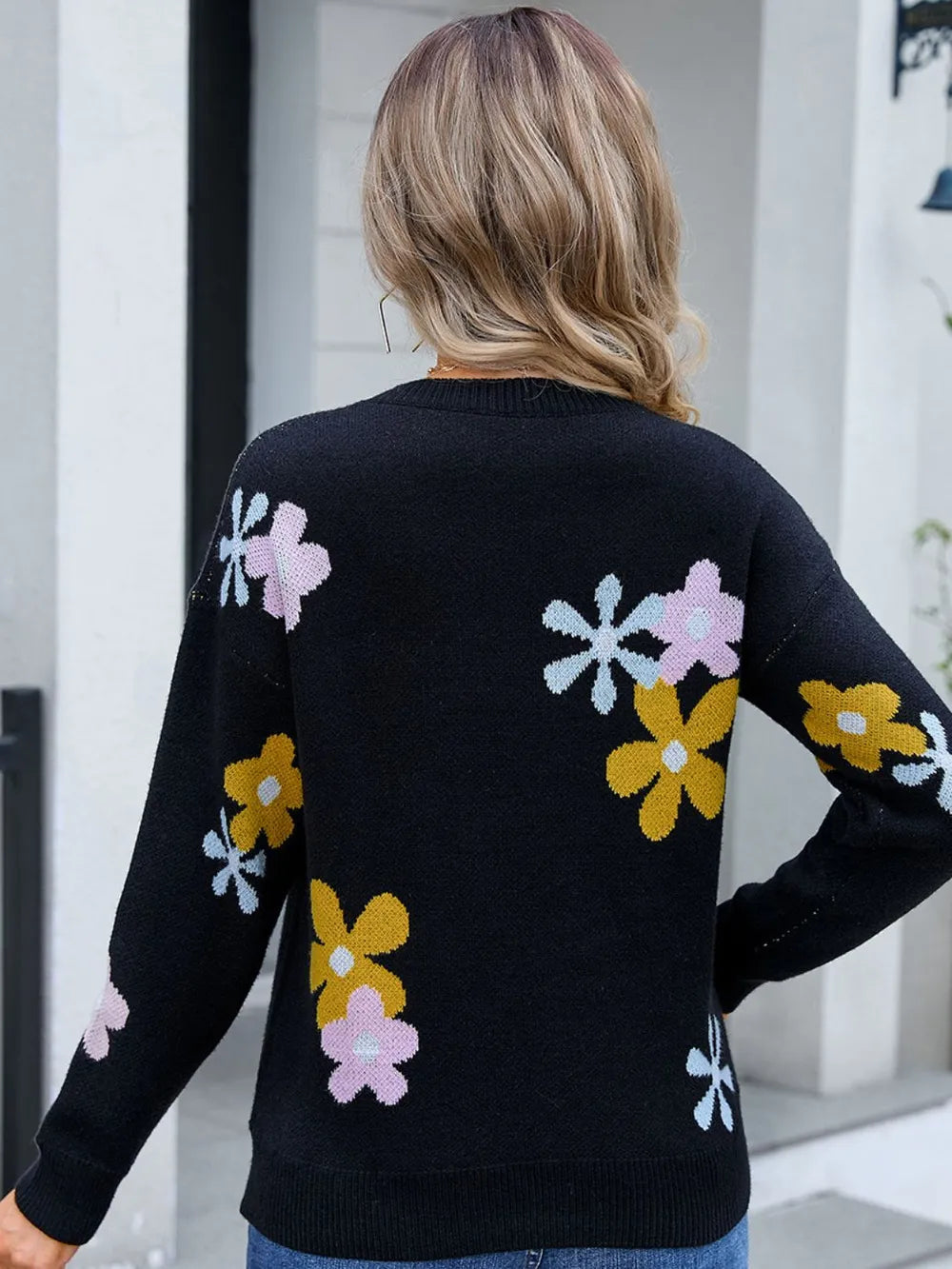 Angel Wings Flower Round Neck Sweater
