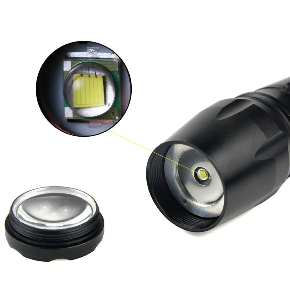 Lampe de poche tactique LED premium 90000LM avec 5 modes