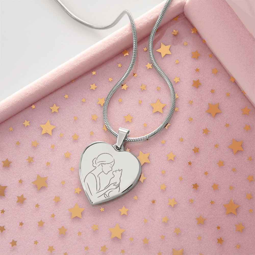 Collier en cœur de Cat Lady – Pendentif en ligne gravé