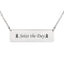 Collier à barre horizontale gravé Saisissez le jour