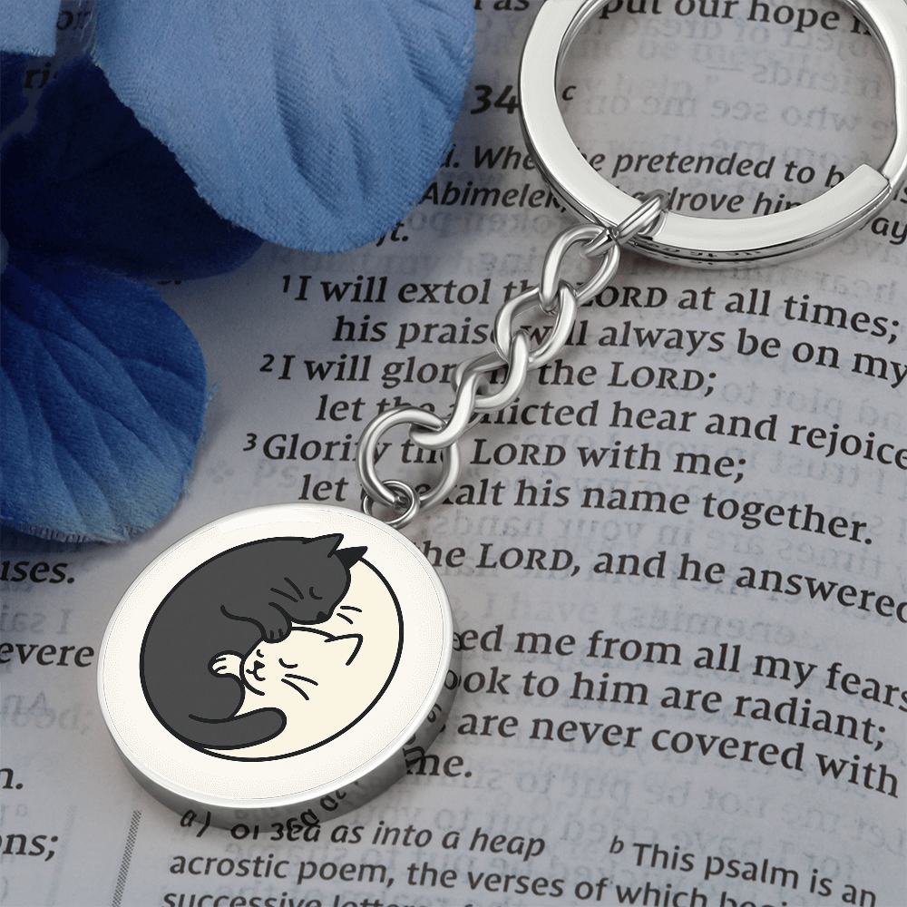 Yin Yang Cat Keychain - Elegant Duality in Design
