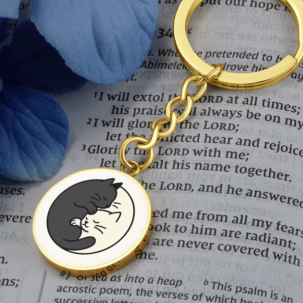 Yin Yang Cat Keychain - Elegant Duality in Design