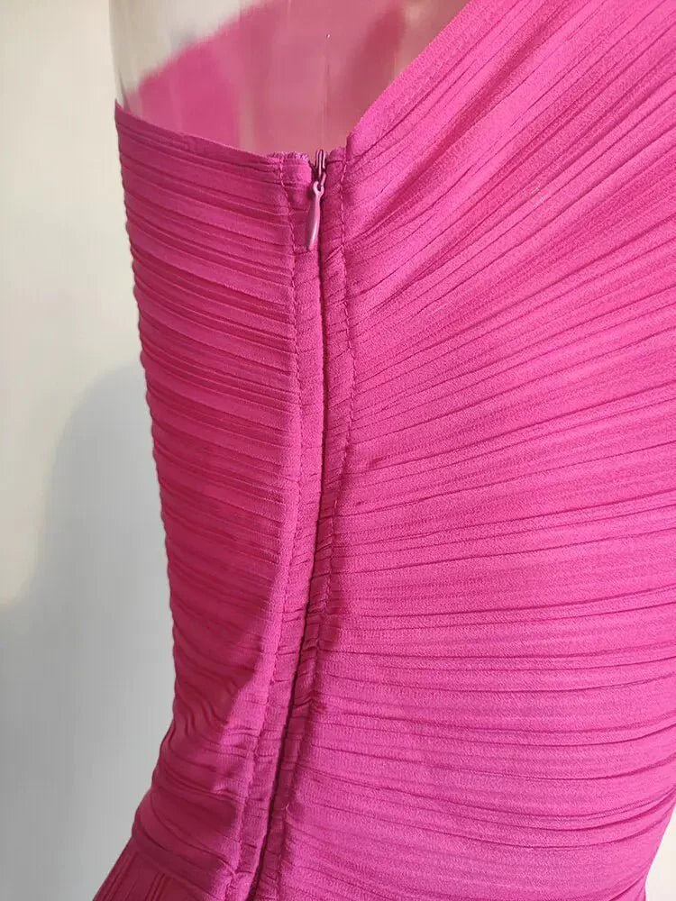 Vestido Plisado Asimétrico