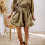 Elegante vestido mini verde con diseño smock atemporal